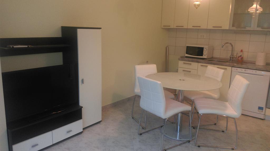 Mikuljan Apartments Stobreč Esterno foto