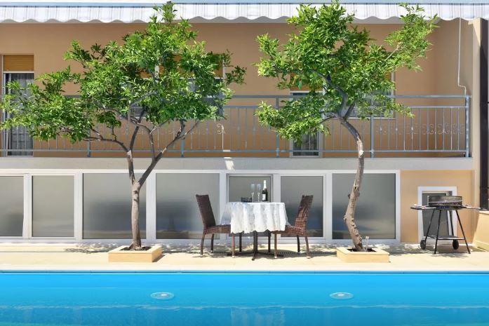 Mikuljan Apartments Stobreč Esterno foto